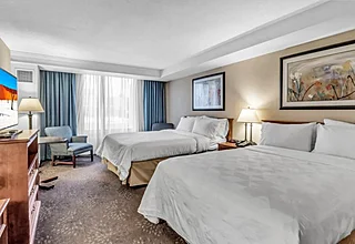 2 Double Beds – Wheelchair Accessible